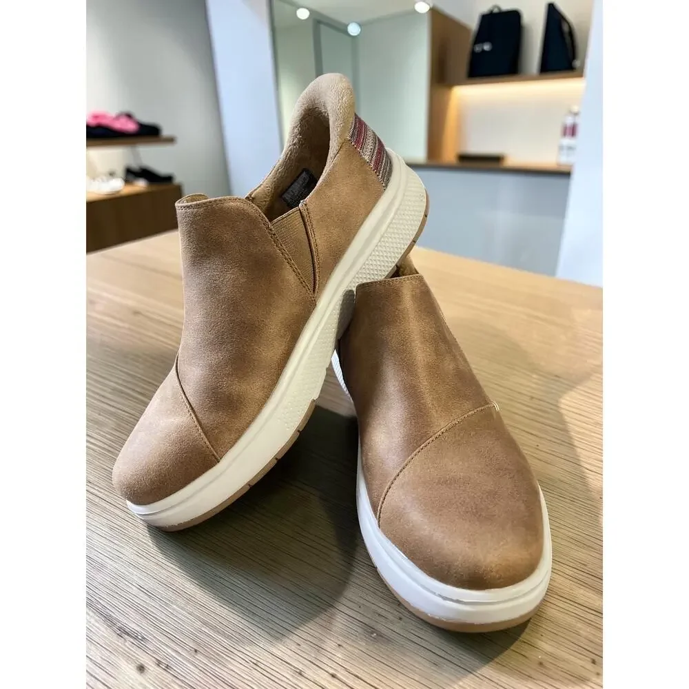 Bobs Sketchers slip-ins Comfort shoes Wom size 9.5 Memory Foam Brown slip-ons
